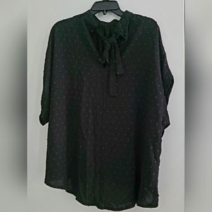 Black blouse nwot size xl